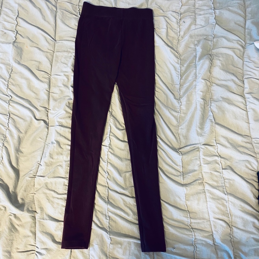 Maroon leggings